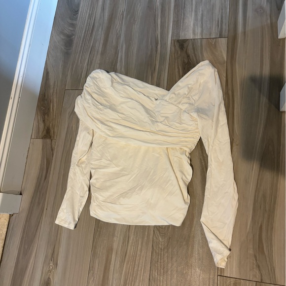 Abercrombie & Fitch Cream Long Sleeve Top - Picture 1 of 1